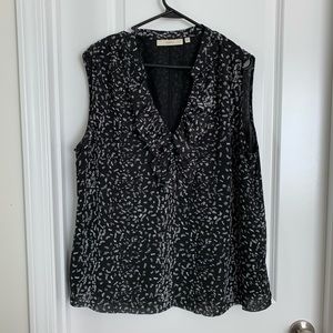 EUC Patterned Sejour Sleeveless Blouse